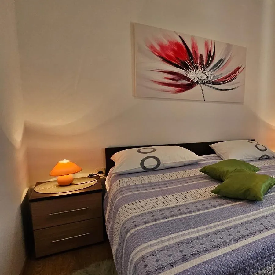 Andela Apartment Pula