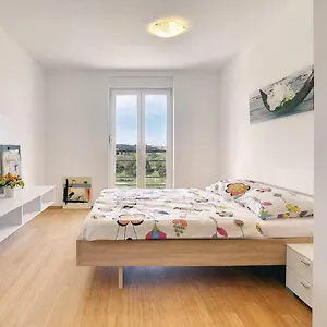 Apartments Vea Apartament